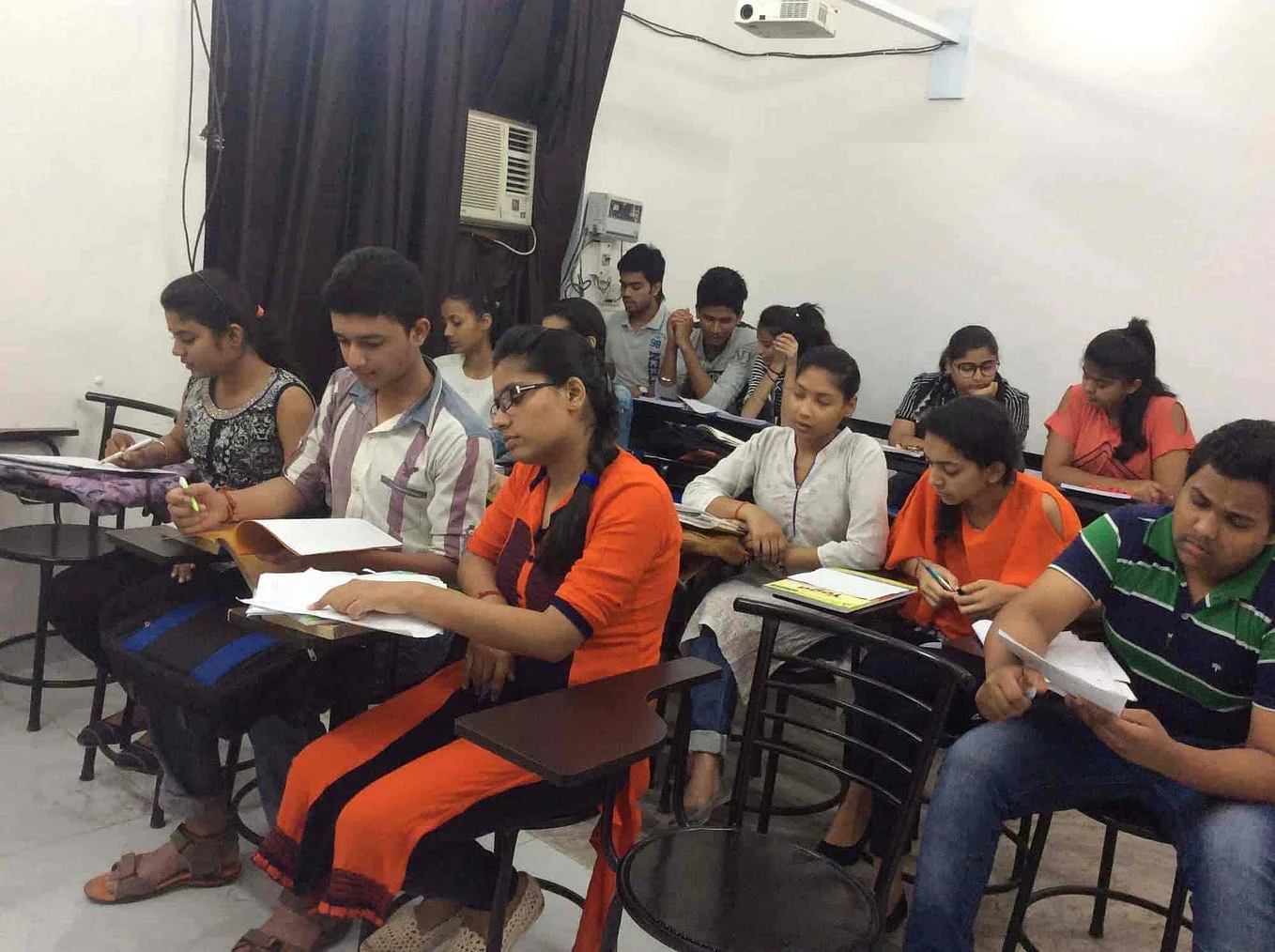 A Beginner’s Guide to Commerce Education in Prayagraj
