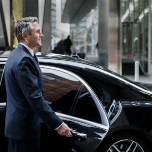 Airport Transfer to LaGuardia Airport
