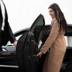 Luxury Transportation Service in Alaska