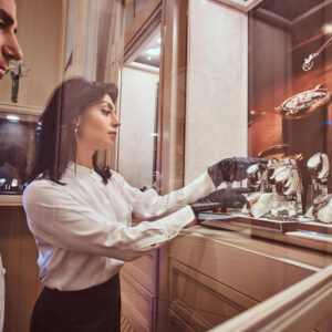 Where to Sell Jewellery Online in UAE: Top Platforms Compared
