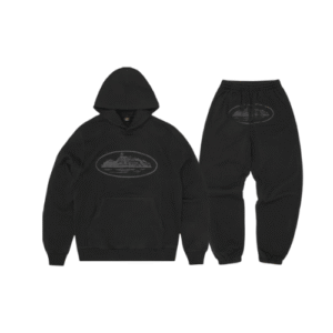 Why Is This Tracksuit a Streetwear Icon? Find Out Now