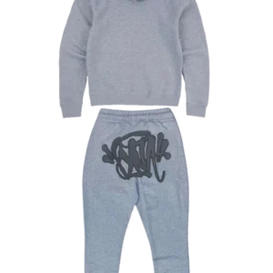 Syna World clothing