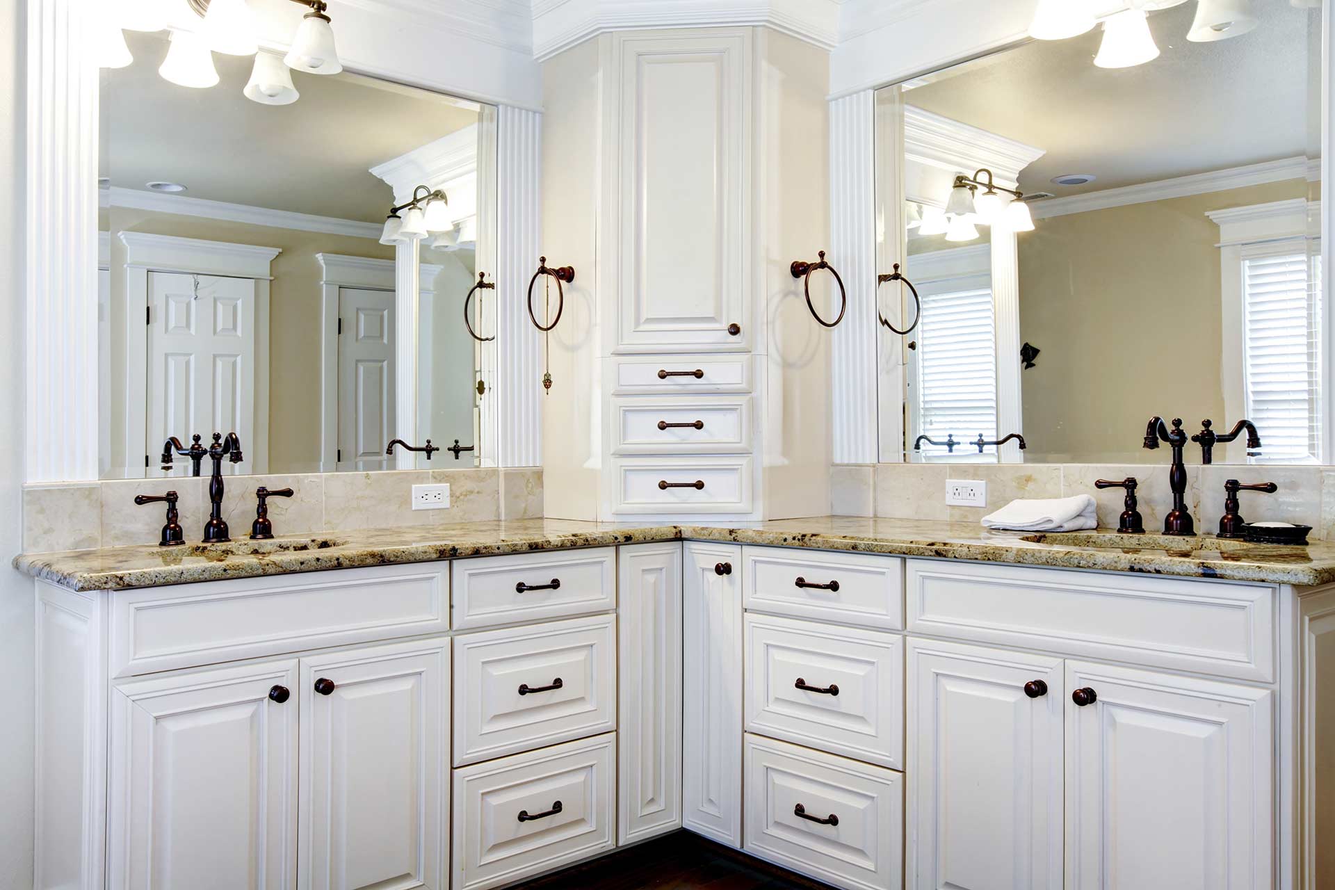General Contractor Costa Verde for Stylish and Functional Homes